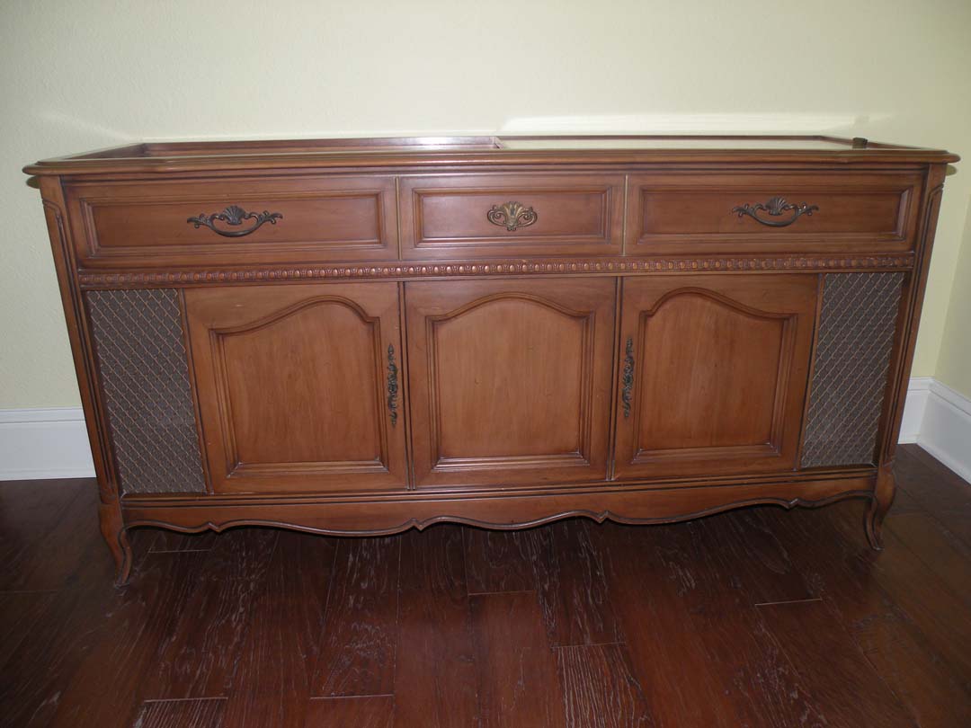 Auction photo 8